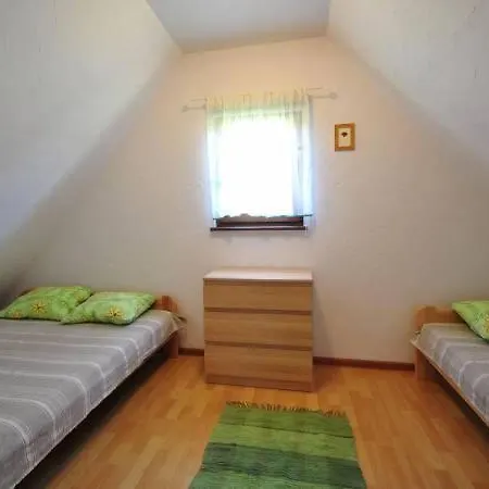 Letniskowe Pod Brzoza Holiday home Nowecin