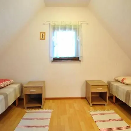 Holiday home Letniskowe Pod Brzoza *